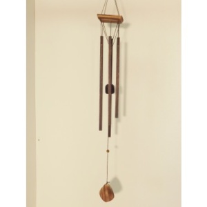 Windong vierkant hout met 4 zwarte vierkante buisjes L (78cm)