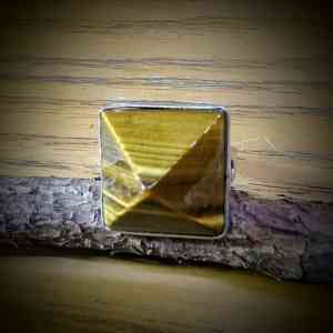pyramide tijgeroog rvs ring verstelbaar goudkleurig 20mm (4)
