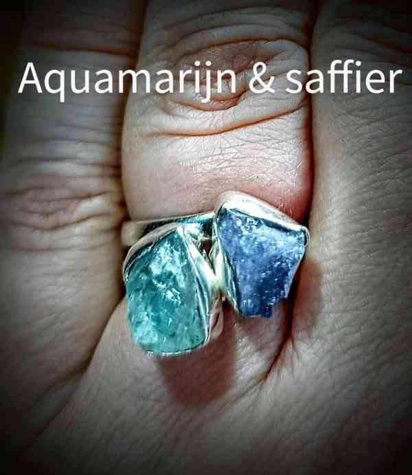 aquamarijn saffier